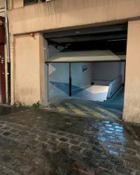Location parking privé souterrain à Aubervilliers