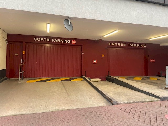 Sèvres - Danton Gabriel Peri - Location de place de parking