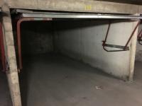 Box à vendre Hôpital Saint-Louis (idéal investisseur)