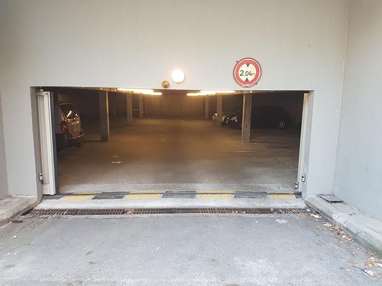 Parking à louer à Paris 15