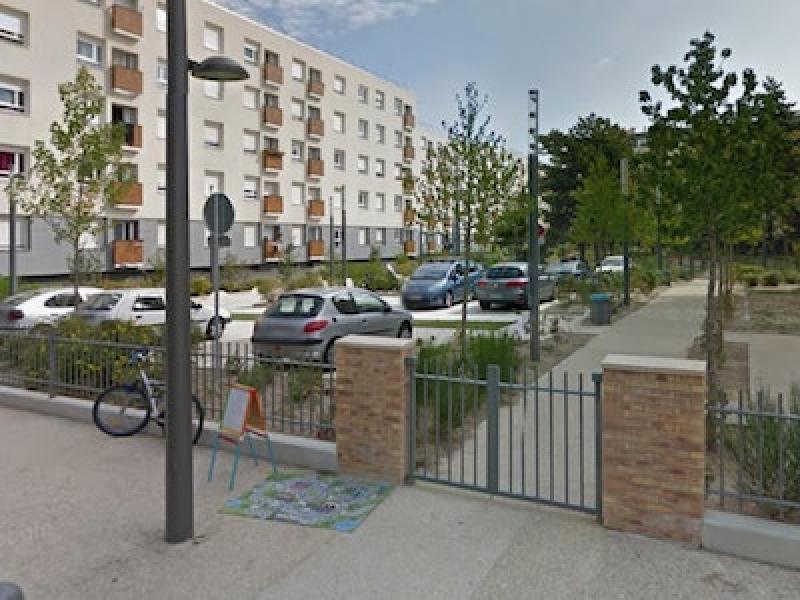 Place de parking à louer - Asnières-sur-Seine - 16 rue Neuve des Mourinoux