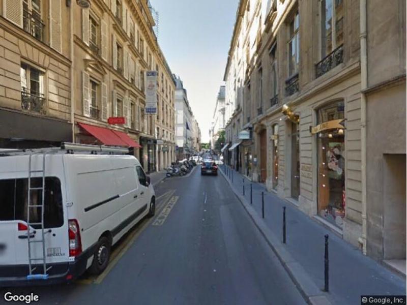 Parking à louer - Paris 1 - rue Cambon