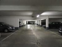 Place de parking à louer - Bry-sur-Marne 94360 - 5 Place de la Fontaine,  Bry-sur-Marne, France