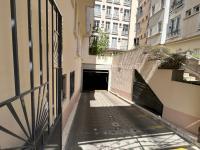 Parking privé (sous-sol) Rue Erard, Paris 12e Arrondissement, Île-de-France, France