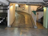 Place de parking à louer - 0 0 -  - 135 euros - 0