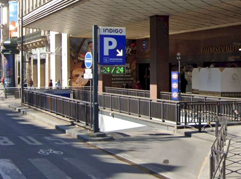 Place de parking à louer - Paris 75009 -  - 150 euros - 48 Boulevard Haussmann, Paris 9e Arrondissement, Île-de-France, France