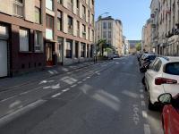 Place de parking à louer - Le Kremlin-Bicêtre 94270 - 25 Rue du Général Leclerc, Le Kremlin-Bicêtre, Île-de-France, France - 75 euros