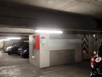 Place de parking à louer - Paris 75013 - 10 Villa d'Esté, 75013 Paris, France - 85 euros