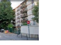 Location Grand emplacement parking - zone sous-préfecture
