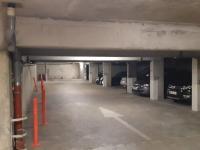 Place de parking à louer - Paris 75011 - 12 rue Basfroi