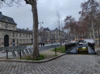Paris 7 - 19 place Joffre - Place de parking à louer