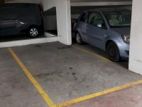 Place de parking à louer - Chaville 92370 - 155 Avenue Roger Salengro, Chaville, Île-de-France, France