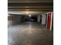 Place de parking à louer - Paris 75010 - 29 Rue Louis Blanc, Paris 10e Arrondissement, Île-de-France, France - 110 euros