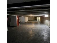 Place de parking à louer - Paris 75010 - 29 Rue Louis Blanc, Paris 10e Arrondissement, Île-de-France, France - 110 euros