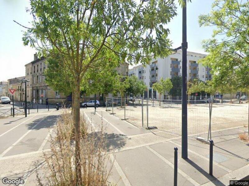Location de parking (sous-sol) - Bordeaux - Hotel De Ville-Quinconces