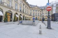 Location de parking (sous-sol) - Paris 1 - 28 place Vendôme
