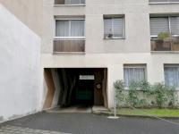 Place de parking à louer - Asnières-sur-Seine 92600 - 54 Rue De Nanterre, 92600 Asnières-sur-Seine, France - 93 euros