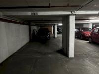 Place de parking à louer - Paris 75116 - 48 Rue De La Tour, 75116 Paris, France - 220 euros