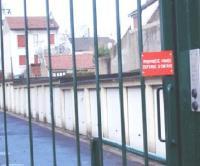 BOX FERME EN REZ-DE-CHAUSSEE A MONTREUIL