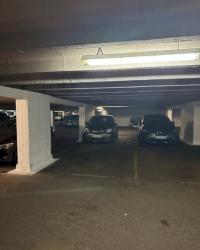 Place de parking à louer - Paris 75015 - 3 Rue Saint-Charles, 75015 Paris, France - 110 euros