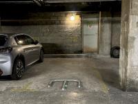 Place de parking à louer - Paris 15 - 13 rue De L'amiral Roussin