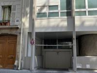 Place de parking à louer - Paris 15 - 13 rue De L'amiral Roussin