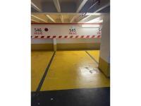 Location Parking privé (sous-sol) Paris 75008
