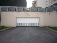 Location de parking (sous-sol) - Saint-Fargeau-Ponthierry - Cites Leroy