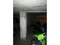 Place de parking à louer - Bordeaux 33800 -  - 50 euros - 24 Cours De La Somme, 33800 Bordeaux, France