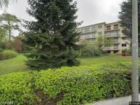 Parking privé (sous-sol) 3 Rue Ernest Renan, 92310 Sèvres, France