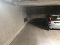 Place de parking à louer - Lyon 69004 - 7 Rue Calas, 69004 Lyon, France