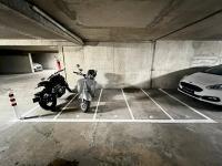 Place parking moto/scooter Paris 19e