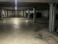 Place de parking à louer - Chambéry 73000 - 207 Rue André Jacques, 73000 Chambéry, France - 80 euros