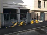 Location de parking (sous-sol) - Suresnes - Fond Du Val Chasseliere