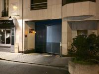 Parking privé à la frontière de Boulogne et Paris