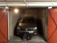 Place de parking à louer - Paris 75015 - 208 Rue De Vaugirard, 75015 Paris, France - 190 euros