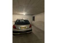 Place de parking // Paris - Babylone