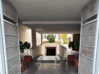 PARKING A LOUER AVEC BORNE DE RECHARGE ELECTRIQUE PORTE VINCENNES - NATION