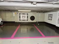 Parking privé (sous-sol) 0