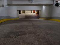 Place de parking à louer - Paris 75010 -  - 110 euros - 48 Quai De Jemmapes, 75010 Paris, France