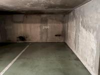 Place de parking à louer - Paris 75011 - 23 Rue Alexandre Dumas, 75011 Paris, France - 115 euros