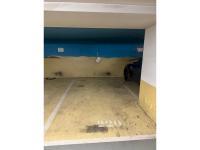 Place de parking à louer - Paris 75009 - 20 Rue Drouot, 75009 Paris, France - 195 euros
