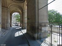 Parking privé (extérieur) Place D'estienne D'orves, 75009 Paris, France