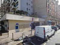 Location d'une place de parking pour moto dans un Box