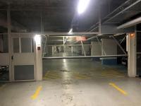 Parking privé (sous-sol) 32 Avenue Franklin Roosevelt, 92150 Suresnes, France