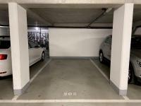Place de parking à louer - Issy-les-Moulineaux 92130 - 58 Boulevard Rodin, 92130 Issy-les-Moulineaux, France - 110 euros