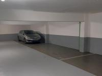 Place de parking à louer - Paris 75011 -  - 120 euros - 3 Avenue De Taillebourg, 75011 Paris, France
