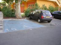 Vente de parking prié (extérieur) - Le Pontet - 58 avenue Charles De Gaulle