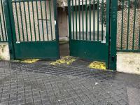 Place de parking à louer - Paris 75020 -  - 95 euros - 5 Rue De L'est, 75020 Paris, France
