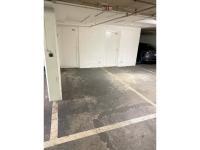 Place de parking et box/cave pour stockage Rue de la Paix 75002 Paris